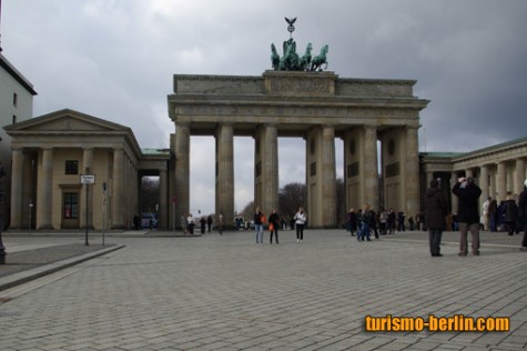 La Puerta de Brandeburgo (Brandenburger Tor)